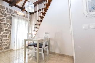 Apartments La Perla - 6