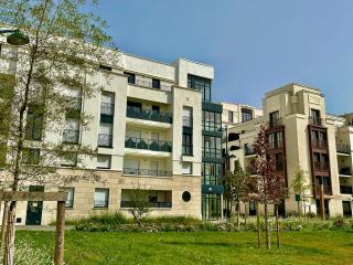 Disneyland-PARIS Sunshine - 6pers - Terrasse - vue sur Parc - 2Parkings - 7