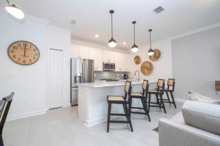 Brand new cozy home at Storey lake - 1