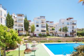 Apartamento con piscina cerca del golf en Atalaya - ATALAYA DEL GOLF 31 - Estepona - 2