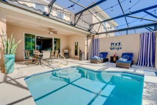 Luxury Family Villa 4 BR with 3 King Beds & Pool - Davenport - 8
