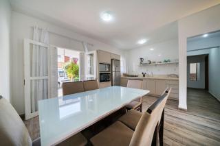 Apartamento 3 dormitórios - 50 metros da Praia de Bombinhas - 4