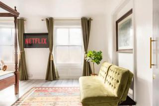 Victorian Style Apartment w/ Four-Poster Bed in Camden Town - Londra - 9