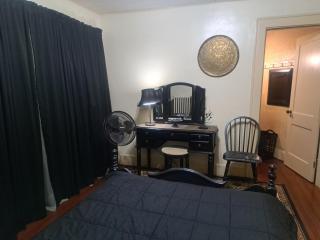 Harriott House: The Winter Room - Terre Haute - 6