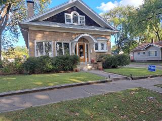 Harriott House: The Winter Room - Terre Haute - 8