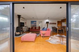 Shangri La - Surf Parade - Beachfront - Inverloch - 2