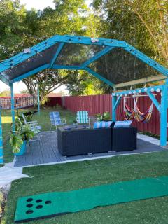 Backyard Oasis - 4