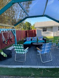 Backyard Oasis - Port Saint Lucie - 6