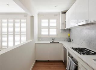 A Touch of Tuscan Charm off Toorak Road - Melbourne - 6