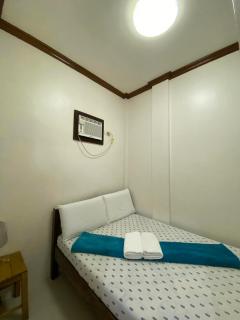 Merangie Travellers Inn - Dauis - 2