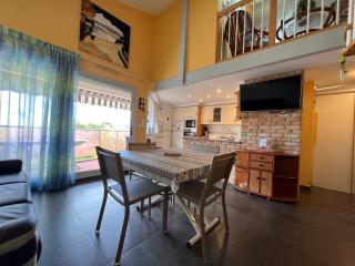 Appartement 2 ch avec terrasse à 10 min de la plage - Parking gratuit - FR-1-239-936 - Saint-Jean-de-Luz - 4