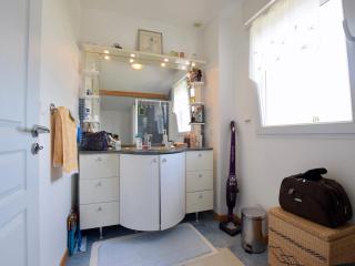 Charmante maison familiale, animaux admis, parking, chauffage au sol, poêle à granulés - FR-1-498-93 - 5