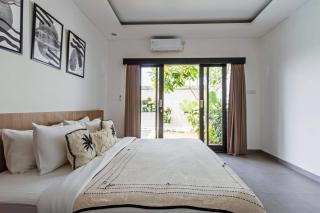 Villa Paddies - Charming 2 BR Canggu with Aircon Living High Speed Wi-Fi - Canggu - 3