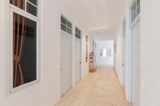 Urbanview Hotel De Breeze Kemang Jakarta by RedDoorz - Jacarta - 2