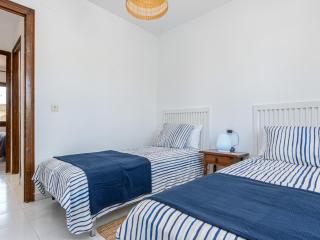 Casa con terraza, A/A, barbacoa, wifi, parking a 500 m de la playa - ES-89-86 - 6