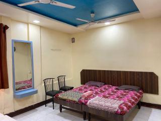 MUKTAI LODGE - Solapur - 7