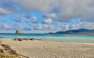 Villas with air conditioning and shared pool, just a few minutes from La Pelosa beach - 8