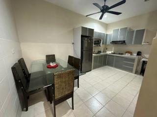 Semi -D Homestay Seremban 2 - Seremban - 5