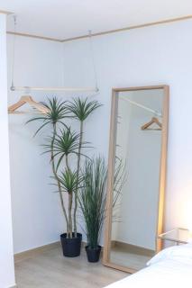 Modern and Comfy House/ Hongik St. Exit 2 10min - 1