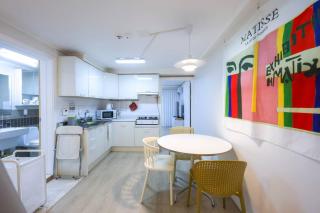 Modern and Comfy House/ Hongik St. Exit 2 10min - Seoul - 6