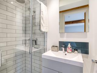 Converted Hop House Apt - Old Amersham - Chilterns - Pass the Keys - 2