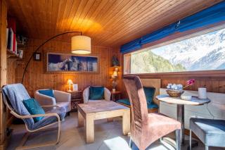 Datcha of Sky -Jardin - Calme - 180 vues - 9 chambres & Studio Appt - 1