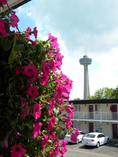 Fairway Inn by the Falls - Niagara Falls - 8