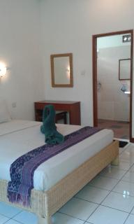 Argasoka Bungalows - 1