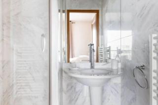 Avenue Montaigne Luxury Apartment 2BR 4P - París - 3
