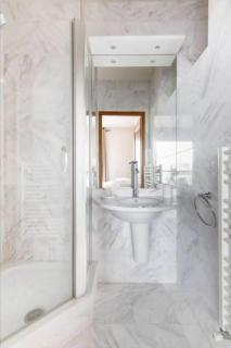 Avenue Montaigne Luxury Apartment 2BR 4P - París - 2