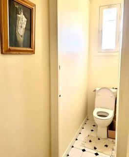 2-Bed Room Cosy Apartment - Central Location - 2