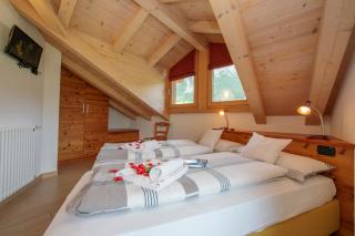 Derby Apartments - 4