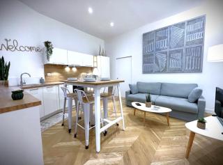 Hypercentre Appart 2 à 4 pers, Calme & Cosy avec Terrasse Privée - Nantes - 1
