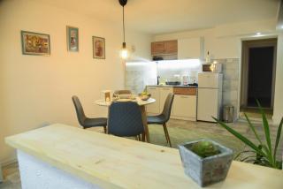 L & S BANJICA - Belgrado - 6