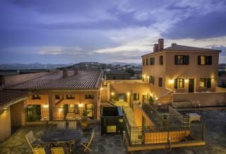 The Varos Residences Hotel - Varos - 8