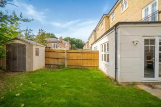 North West London near warner bros studio Modern huge house 5bed 4bath WD17 with free parking (9 occupancy) - Watford - 2