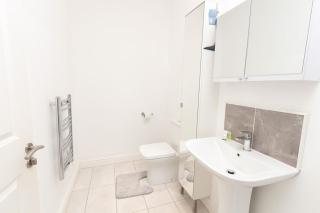 Modern Stylish 1Bed Apartment in Birkenhead - Birkenhead - 4