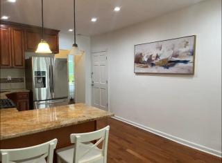 Sleek and Stylish Brooklyn Apartment - Brooklyn - 3