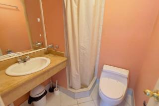 Penthouse with 2 bedrooms, 2 full bathrooms, 2 smart tv, gym, communal laundry - Quito - 7