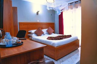 GOLDEN QUEST HOTEL - Entebbe - 1