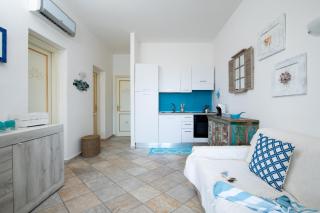 Anemone Apartment with Seaview Terrace by Wonderful Italy - Olbia - 4