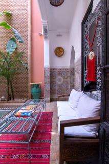 Riad Hugo - 7