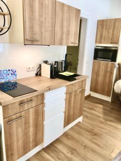 BRANDNEW - Executive Apartement 1 - 2