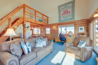 Yellowstone Lodge with Game Room and Panoramic Views - Emigrant - 7