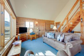 Yellowstone Lodge with Game Room and Panoramic Views - 6