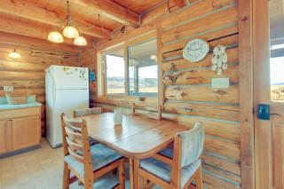 Yellowstone Lodge with Game Room and Panoramic Views - Emigrant - 4