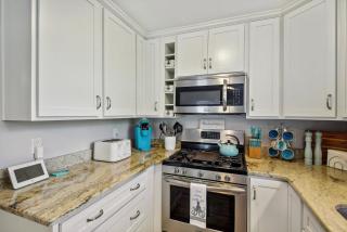 New Smyrna Beach Home Less Than 1 Mi to Beachand Main House - New Smyrna Beach - 1