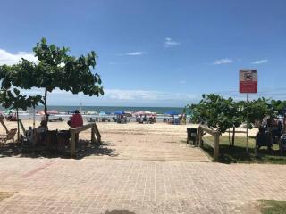 Apto com ótima localização, centro de Meia Praia - Itapema - 8