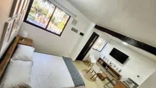 Couples Retreat in Laureles Estadio Private Studio, 1BR 1Bath KiT - Medellín - 5