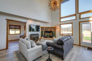Scenic Flagstaff Home with Hot Tub and Mountain Views - Flagstaff - 8